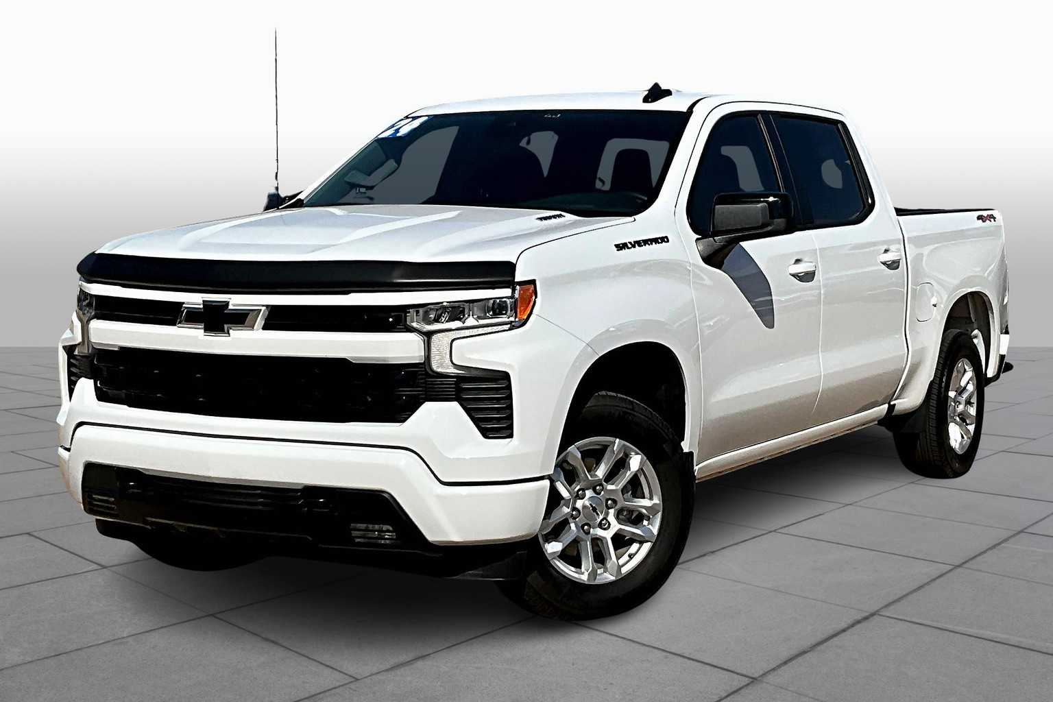 2024 Chevrolet Silverado 1500 RST photo 2