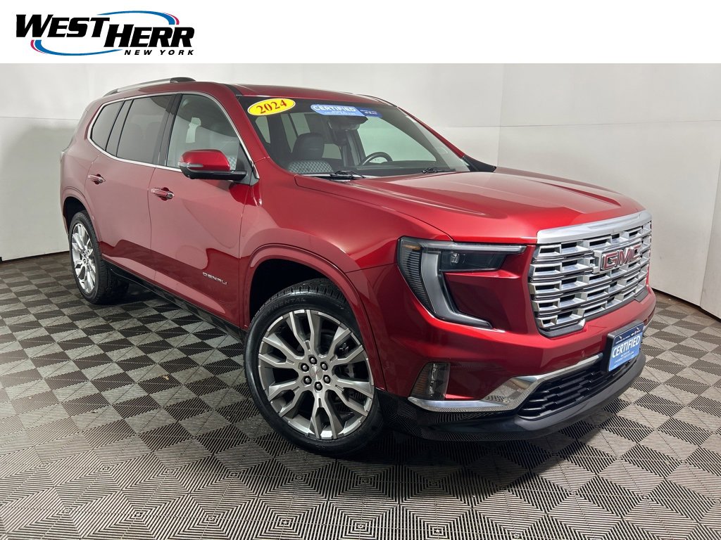 2024 GMC Acadia Denali's photo