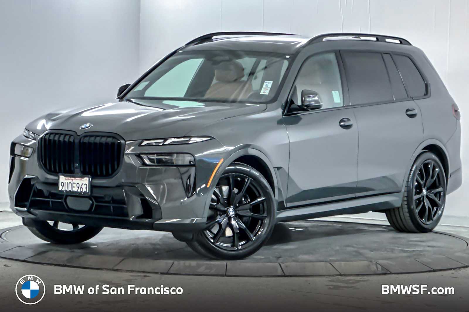 2026 BMW X7 40i's photo