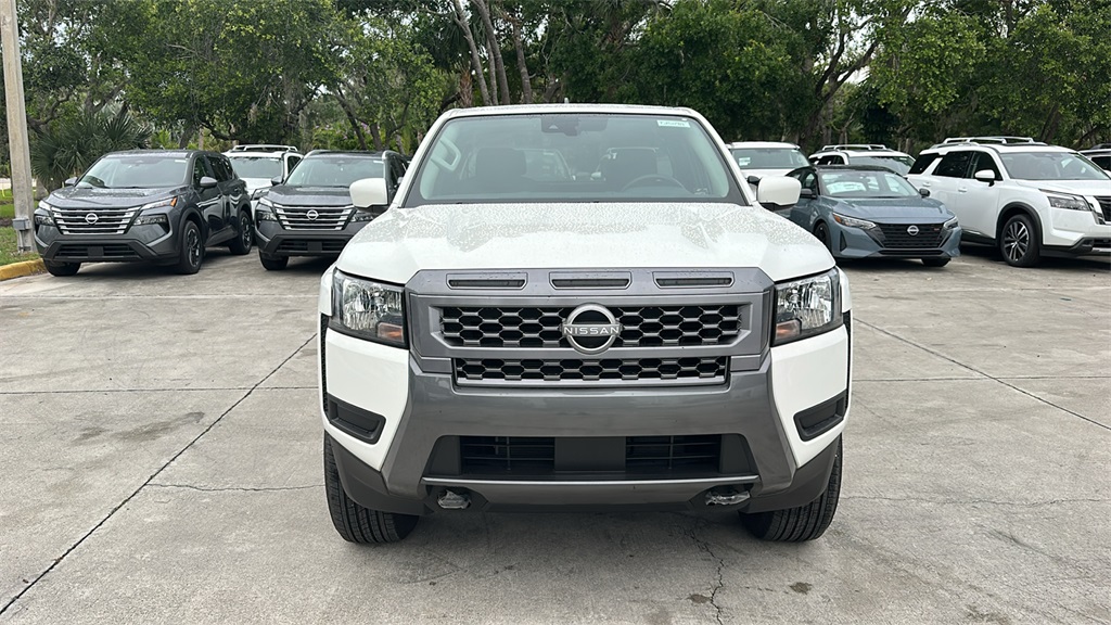 2025 Nissan Frontier King Cab SV photo 2