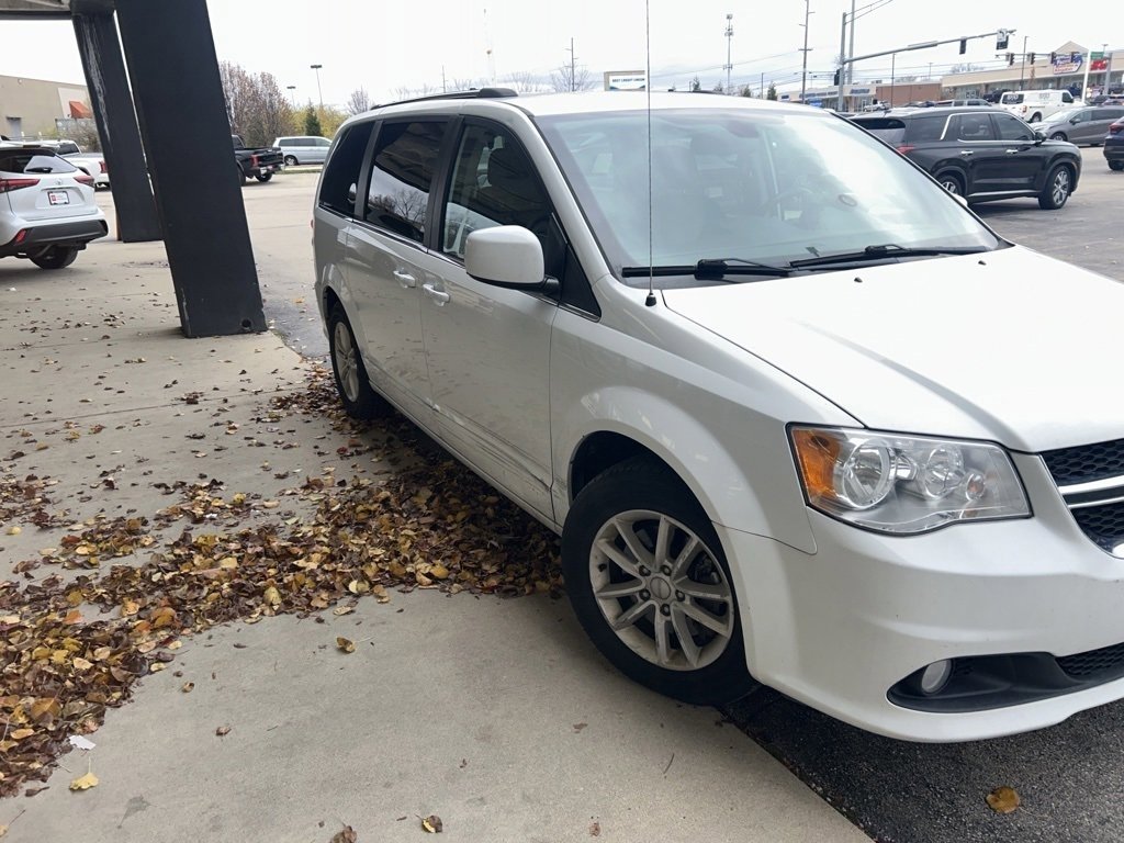 2019 Dodge Grand Caravan SXT photo 4
