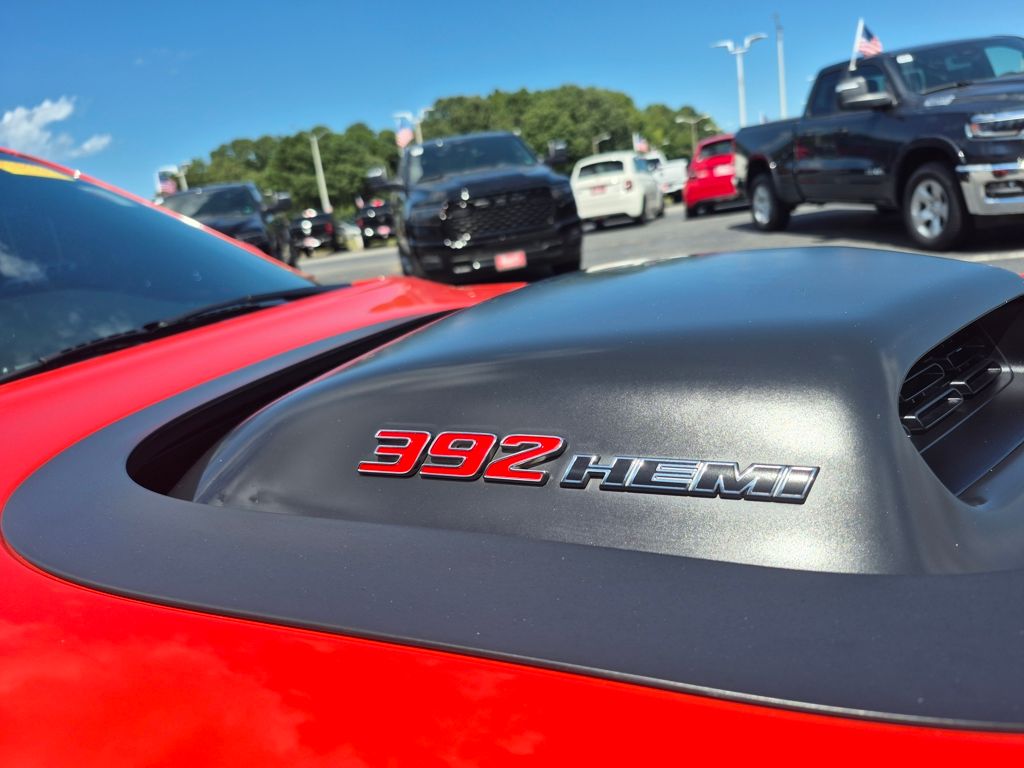 2022 Dodge Challenger R/T Scat Pack Widebody photo 9