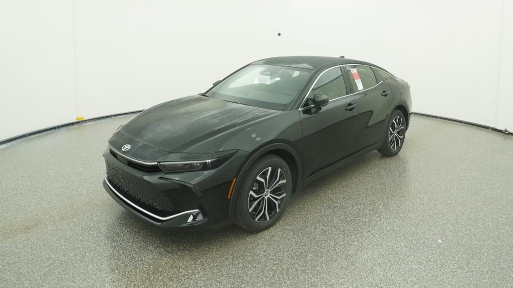 2026 Toyota Crown XLE's photo