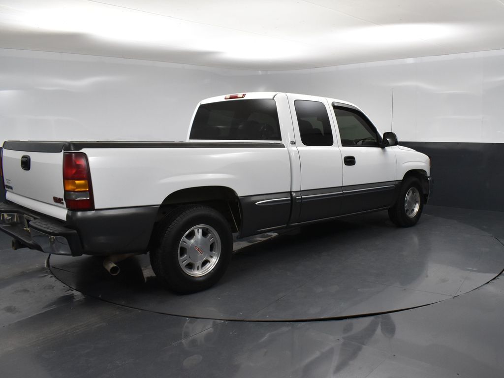 Used 2000 GMC Sierra SLE with VIN 2GTEC19V3Y1328966 for sale in McPherson, KS