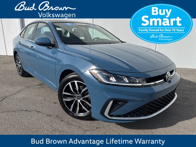 2026 Volkswagen Jetta SE's photo