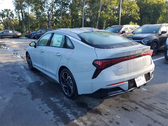 2026 Kia K5 GT-Line photo 4