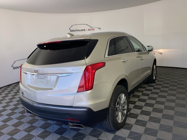 2017 Cadillac XT5 Luxury photo 11
