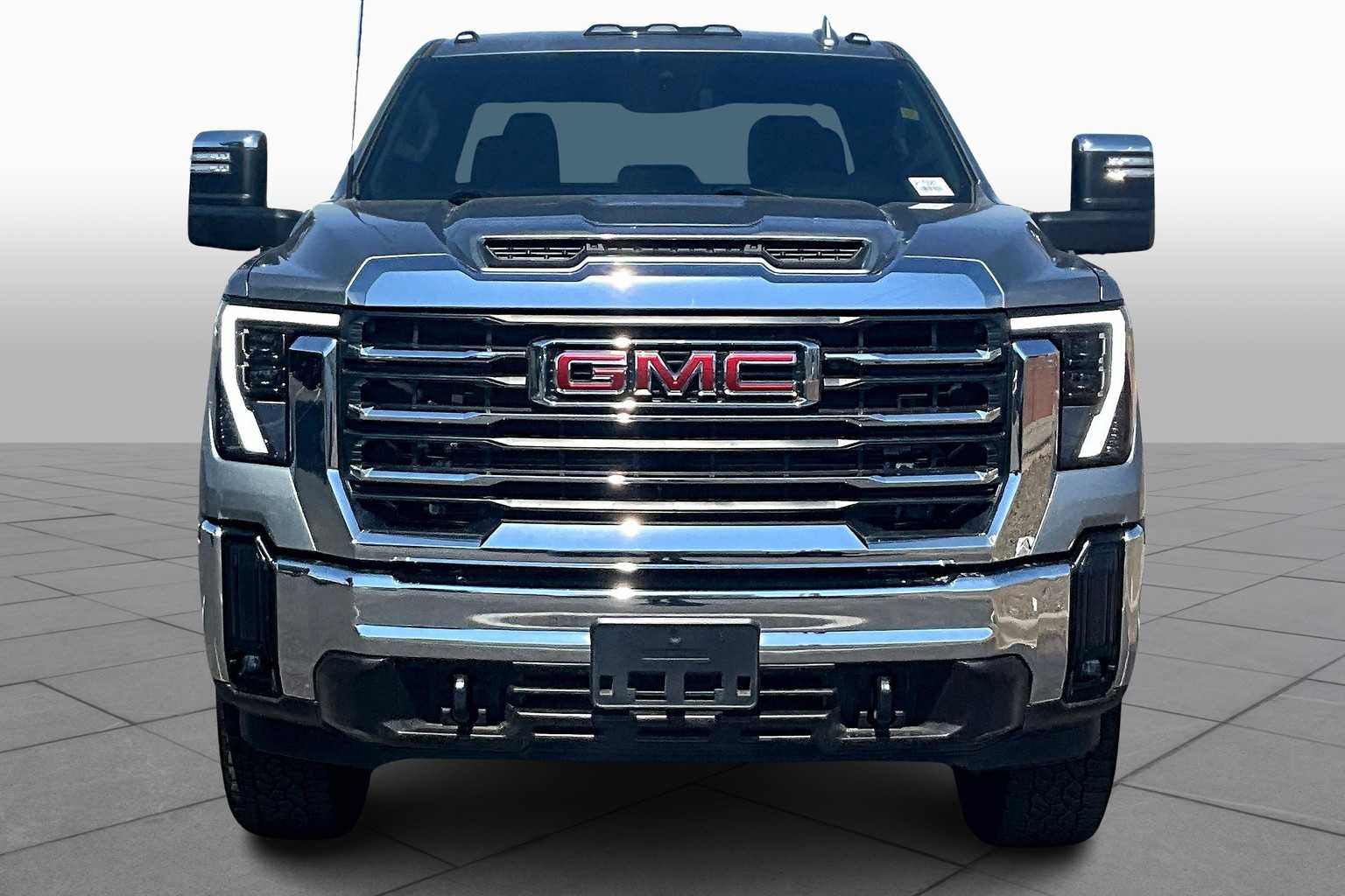 2025 Gmc Sierra SLT photo 3