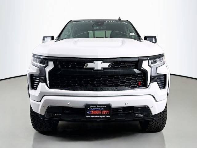 2025 Chevrolet Silverado 1500 RST photo 2