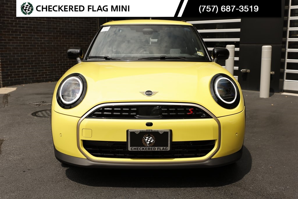 2025 Mini Cooper S Iconic photo 13