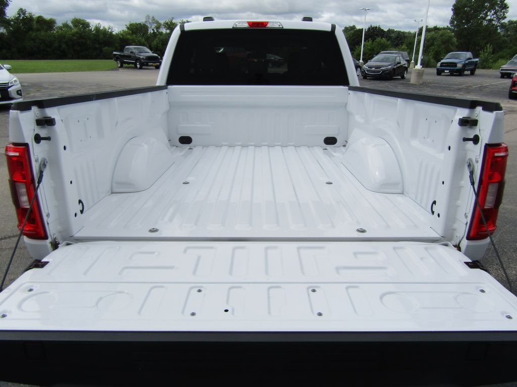 2023 Ford F-150 XL photo 6
