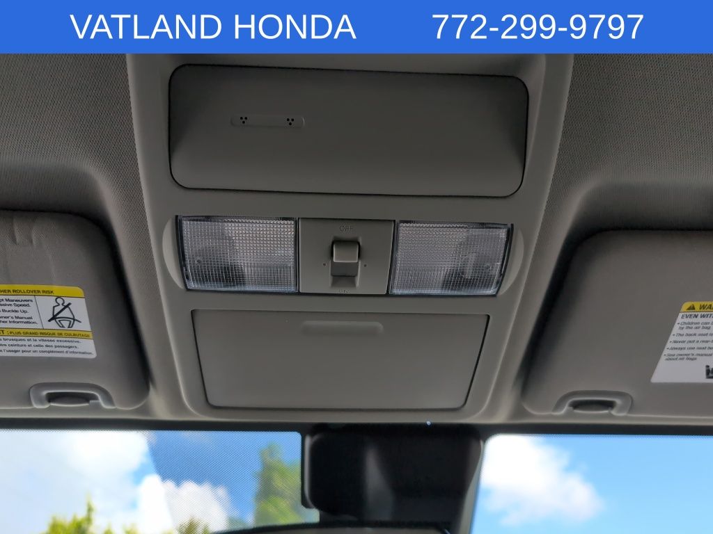 2024 Nissan Frontier SV photo 20