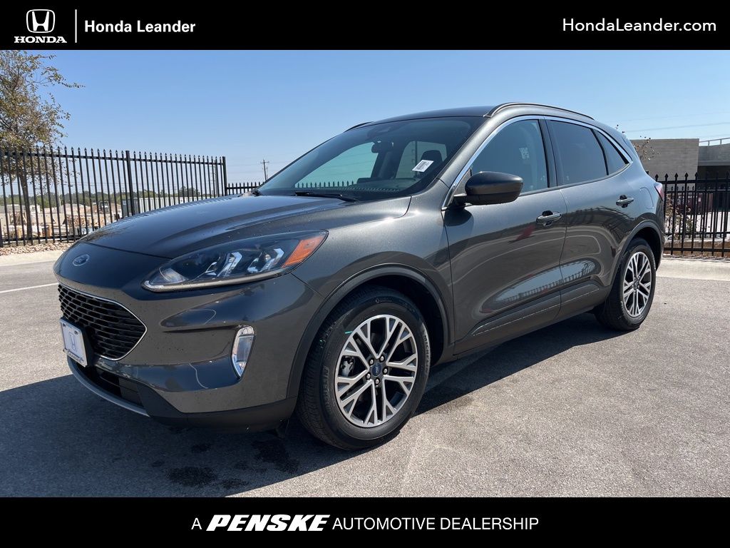 2020 Ford Escape SEL