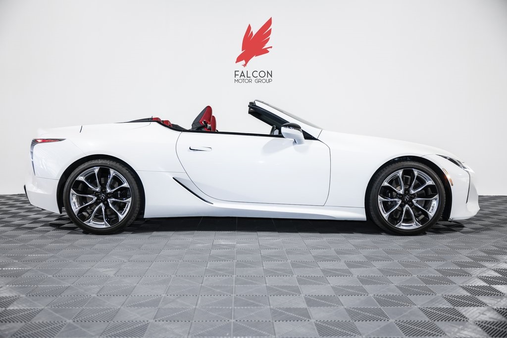 2022 Lexus LC 500's photo