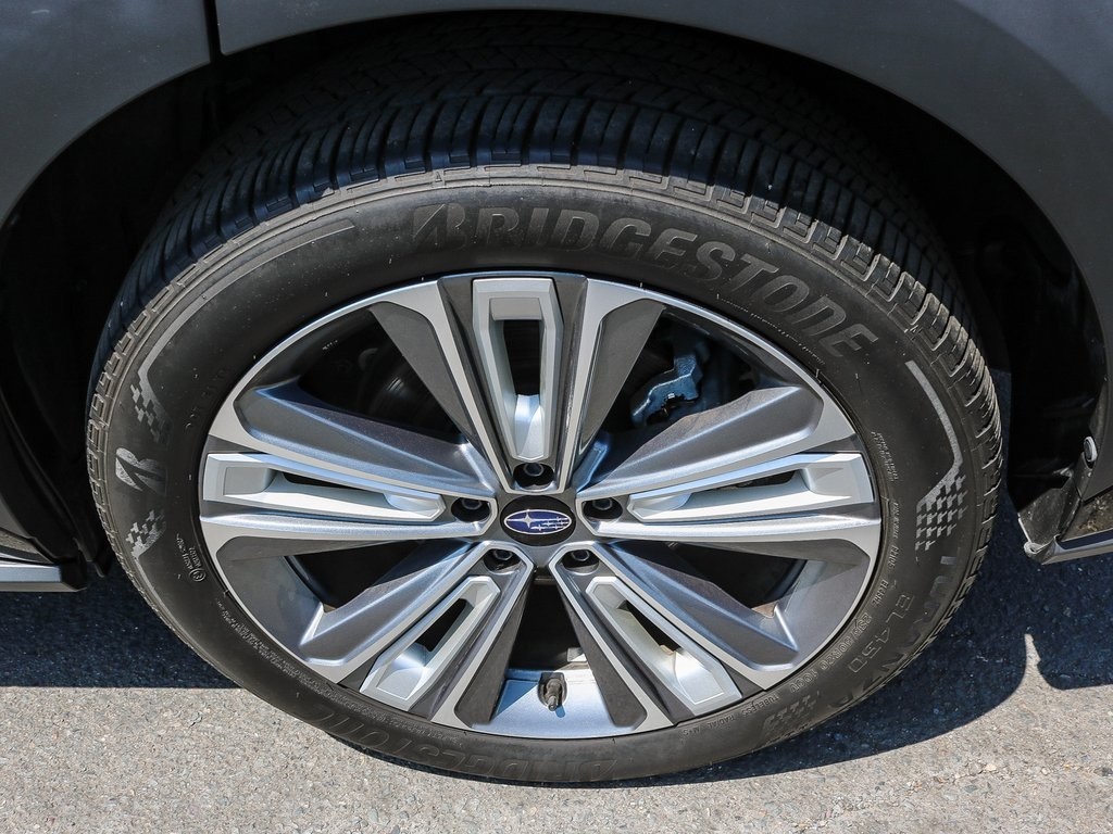 2023 Subaru Solterra Limited photo 9