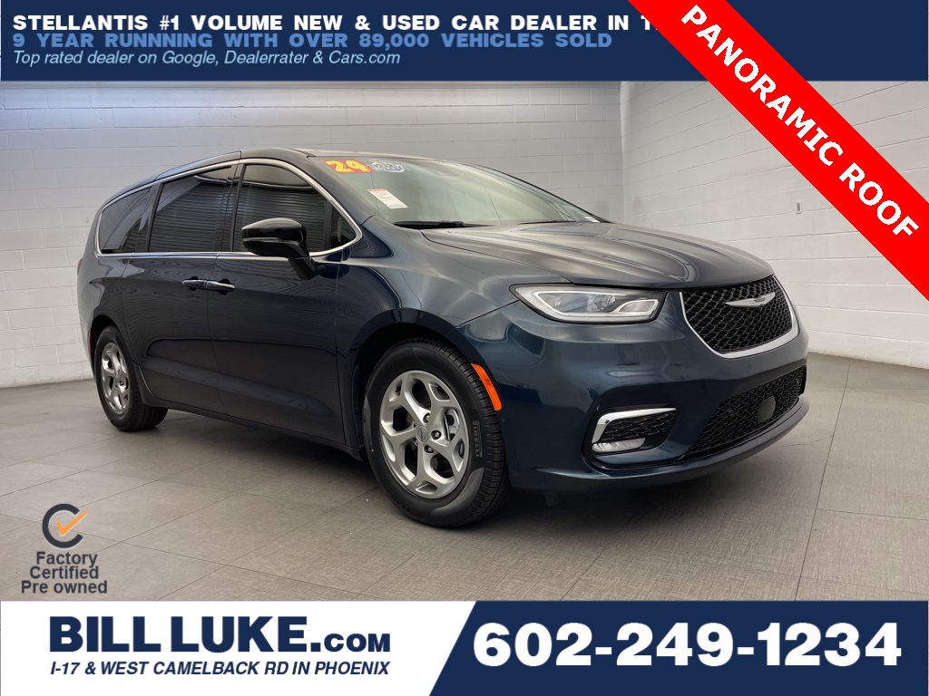 2024 Chrysler Pacifica Limited's photo