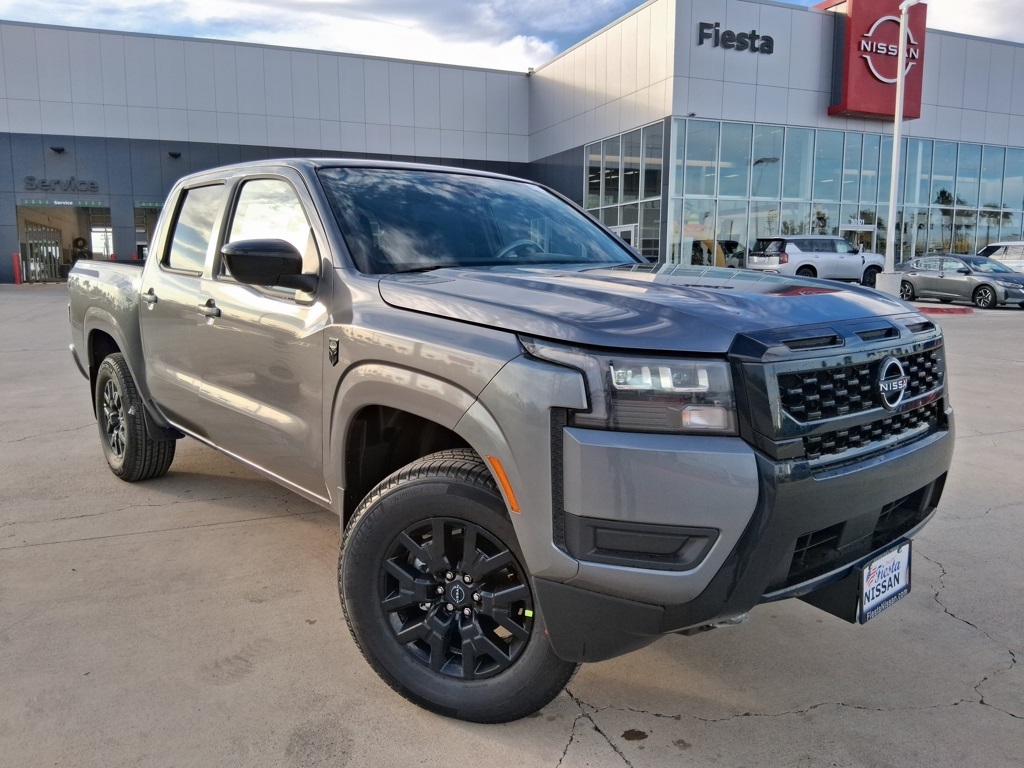 2026 Nissan Frontier SV's photo