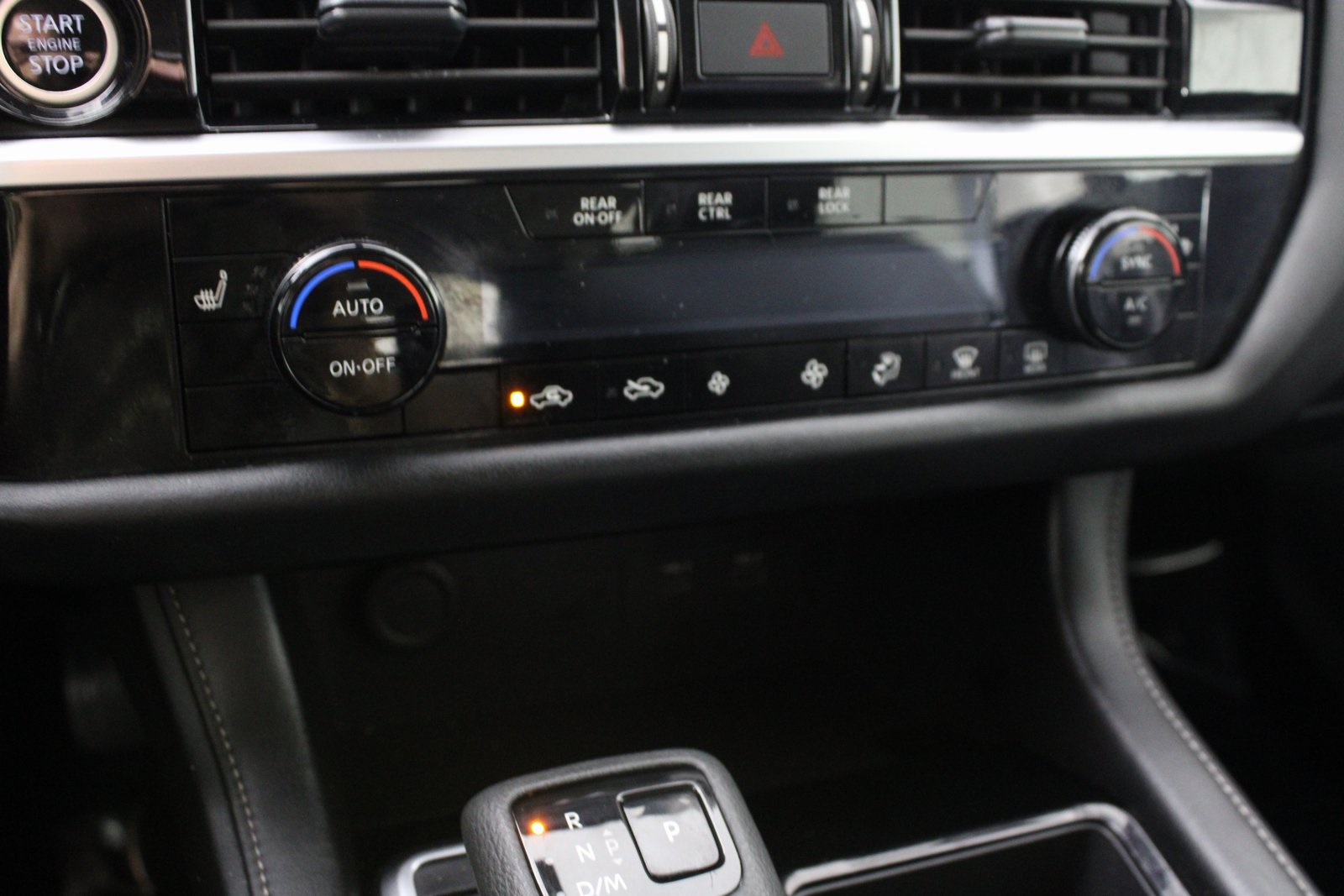 2024 Nissan Pathfinder SV photo 21