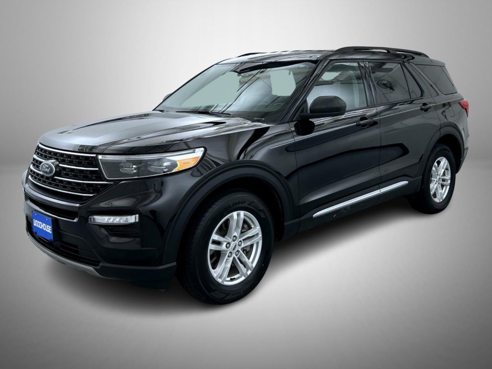2024 Ford Explorer XLT's photo