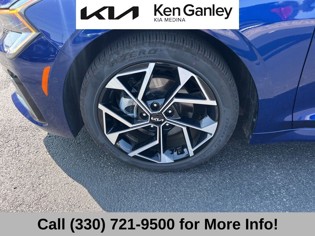 2025 Kia K5 EX photo 16