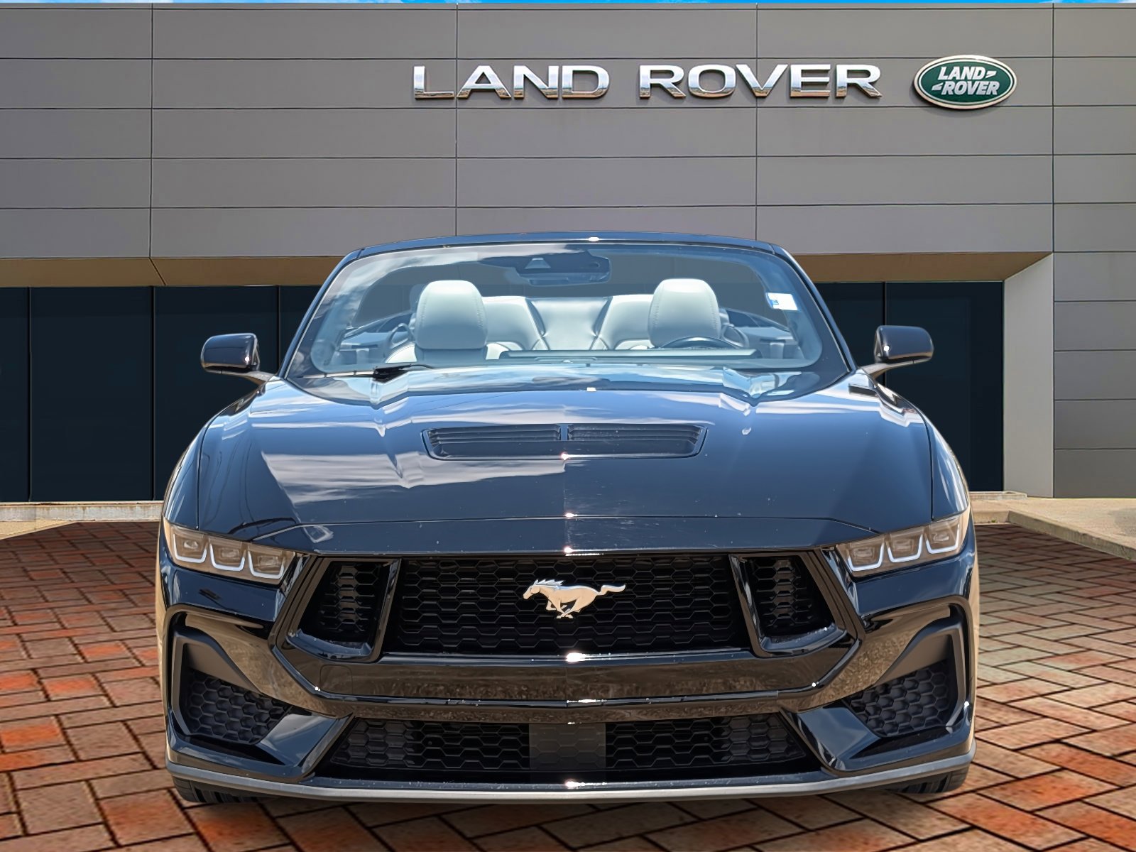 2024 Ford Mustang GT Premium Convertible photo 2