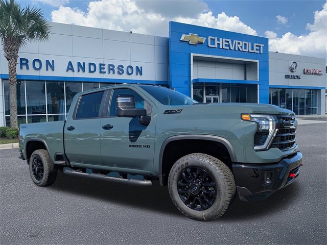 2026 Chevrolet Silverado 2500HD LT's photo