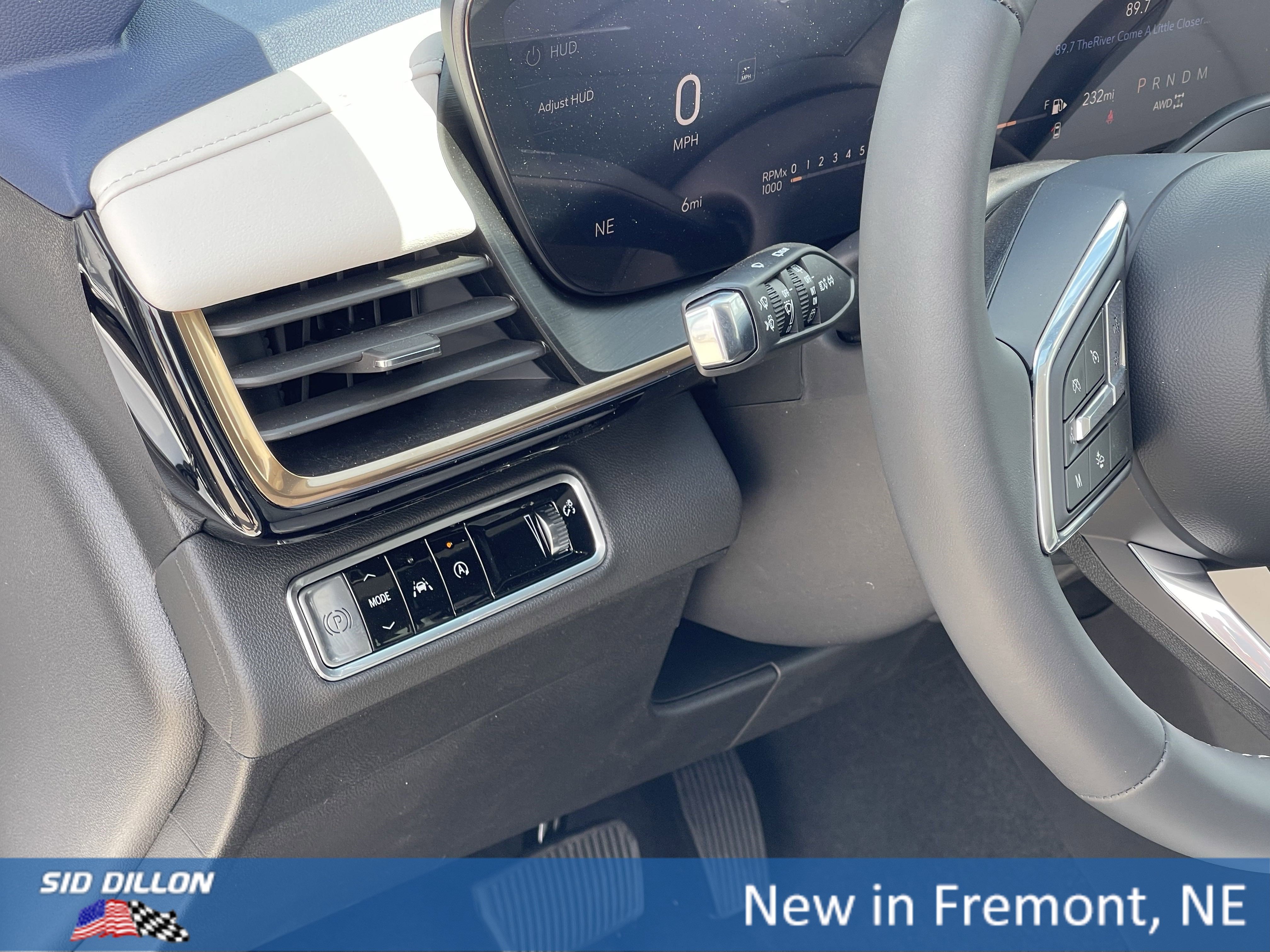 2025 Buick Envision Avenir photo 6
