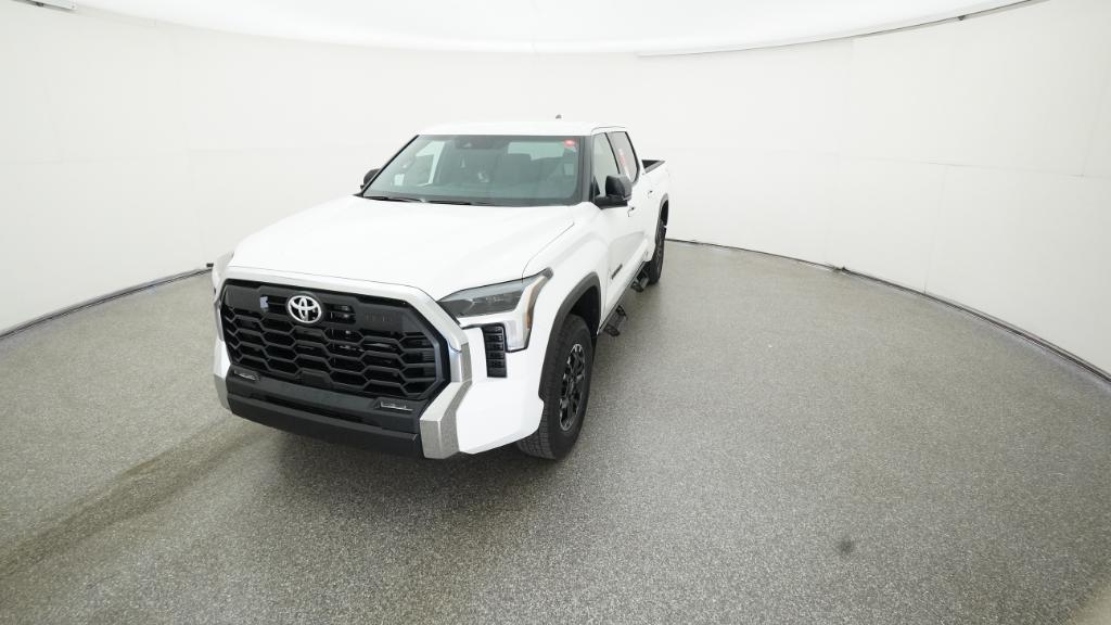 2026 Toyota Tundra SR5 CrewMax photo 4