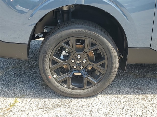 2025 Ford Maverick XLT photo 4