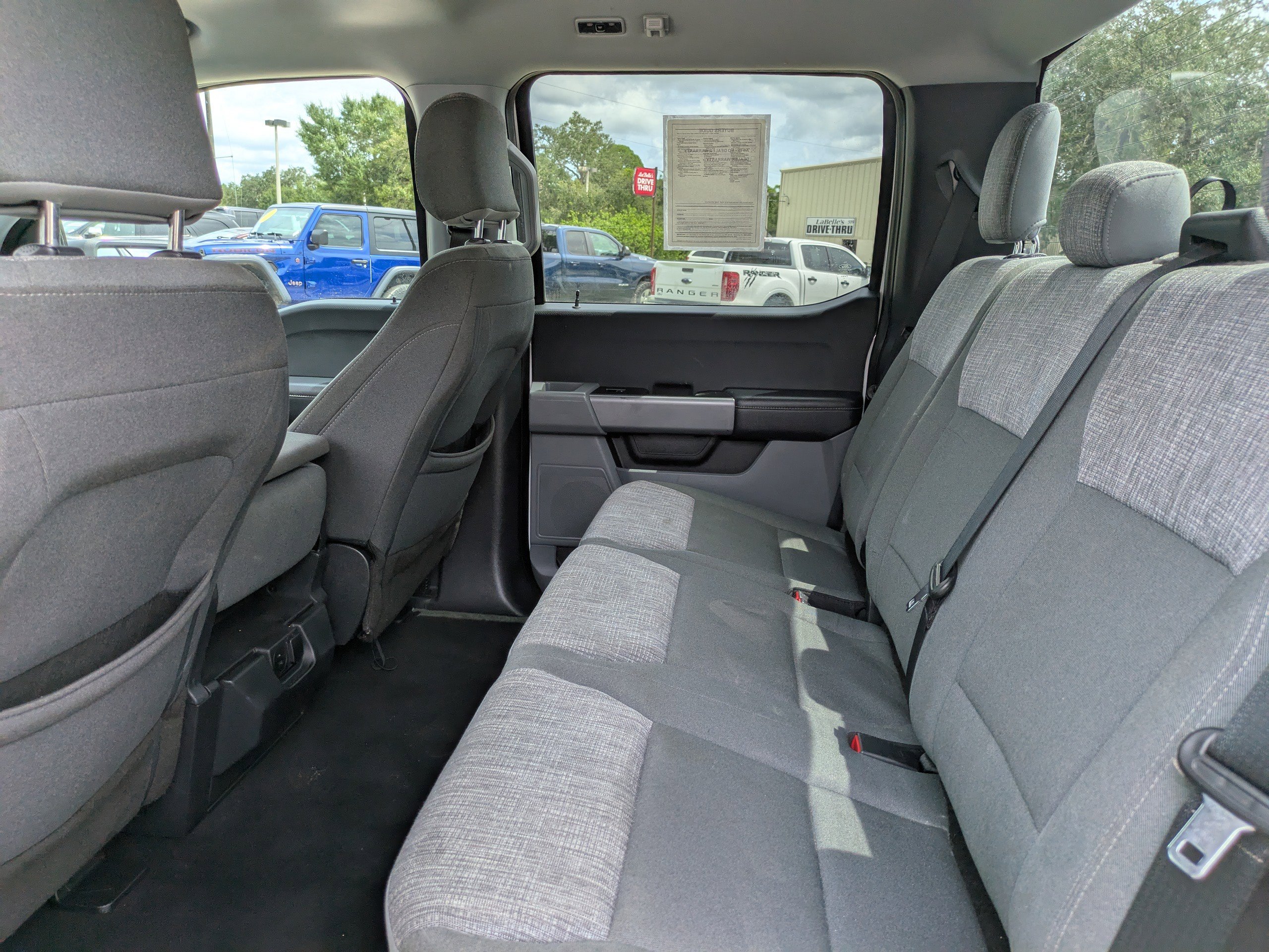 2023 Ford F-150 XLT photo 12