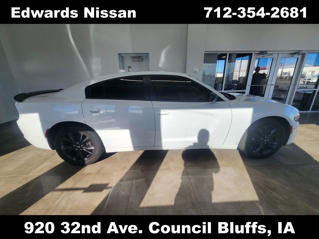 2020 Dodge Charger SXT's photo