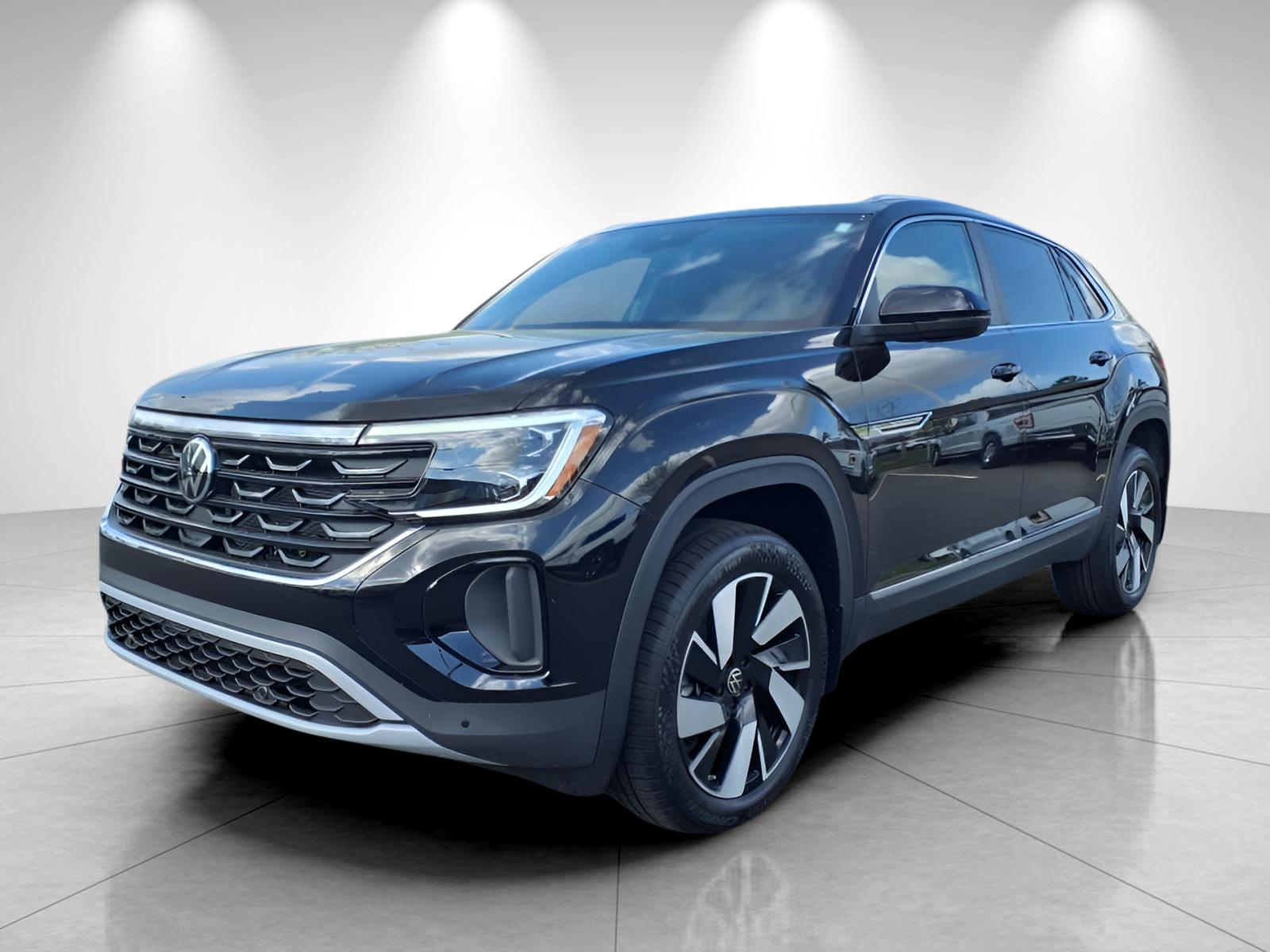 2025 Volkswagen Atlas Cross Sport SEL's photo