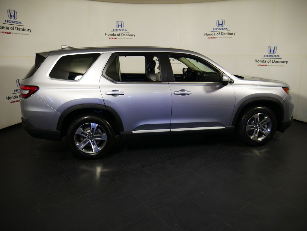 2025 Honda Pilot EX-L photo 3