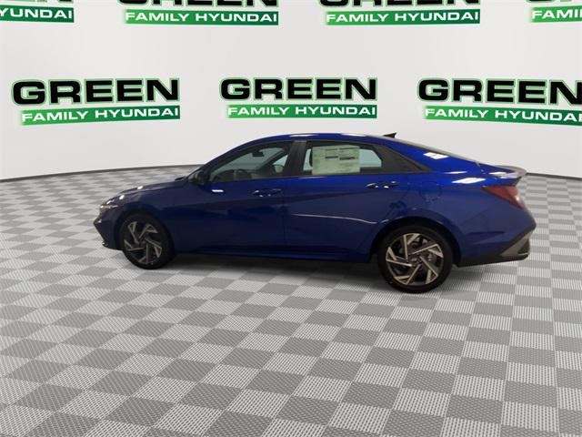 2025 Hyundai Elantra SEL Sport photo 13