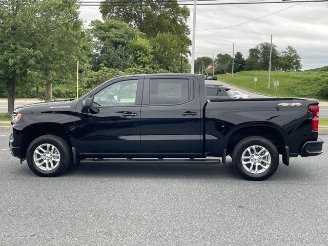 2026 Chevrolet Silverado 1500 RST photo 4