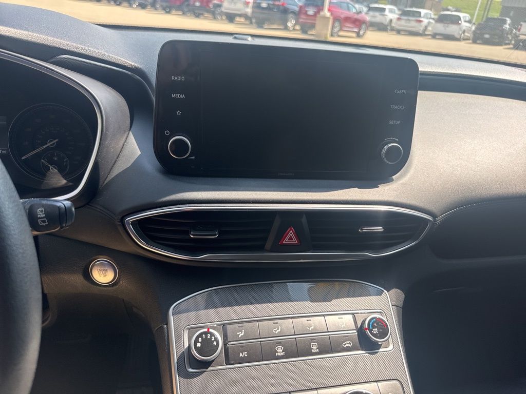 2022 Hyundai Santa Fe SEL photo 11
