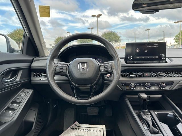 2023 Honda Accord EX photo 17