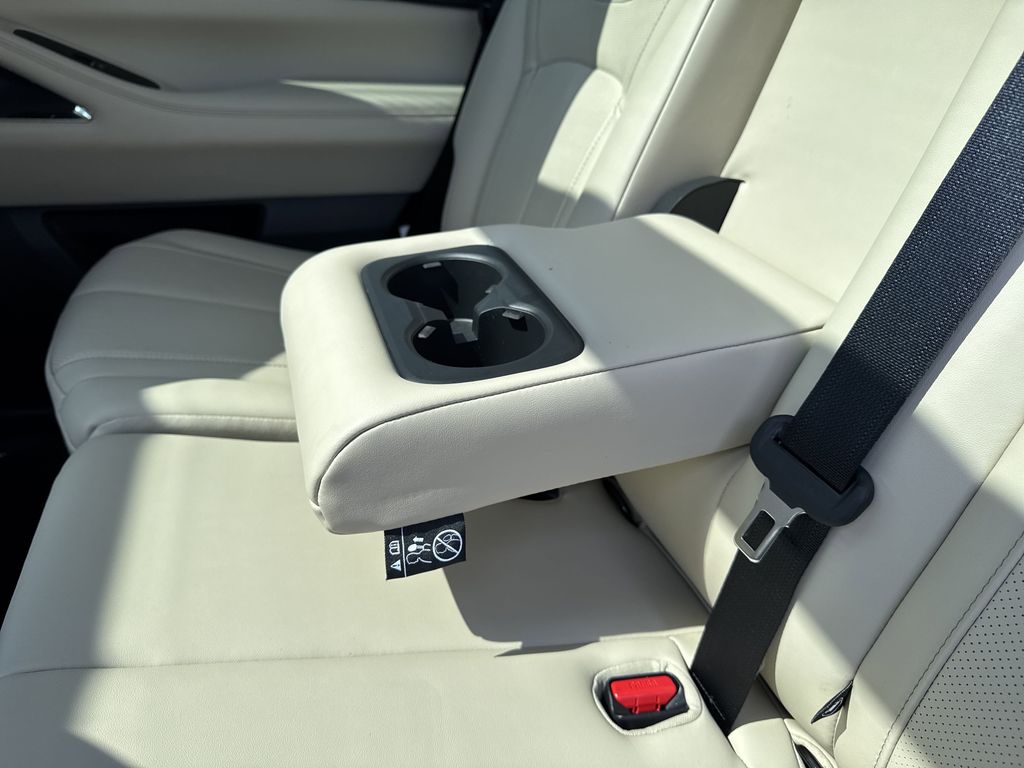 2024 Infiniti QX60 Luxe photo 34