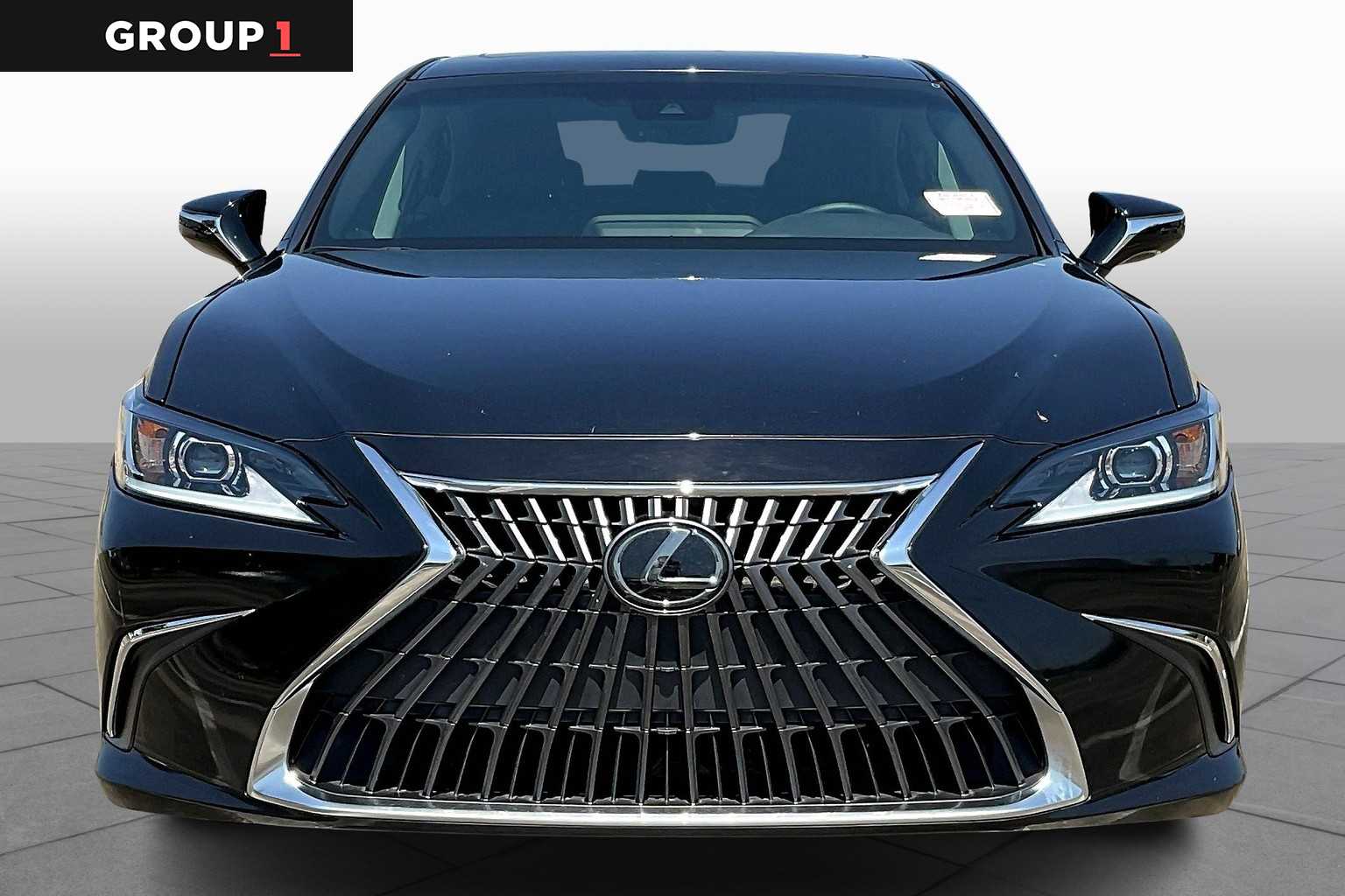 2023 Lexus ES 350 photo 3