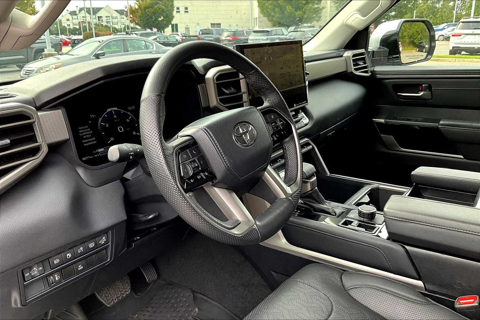 2024 Toyota Tundra Limited photo 15