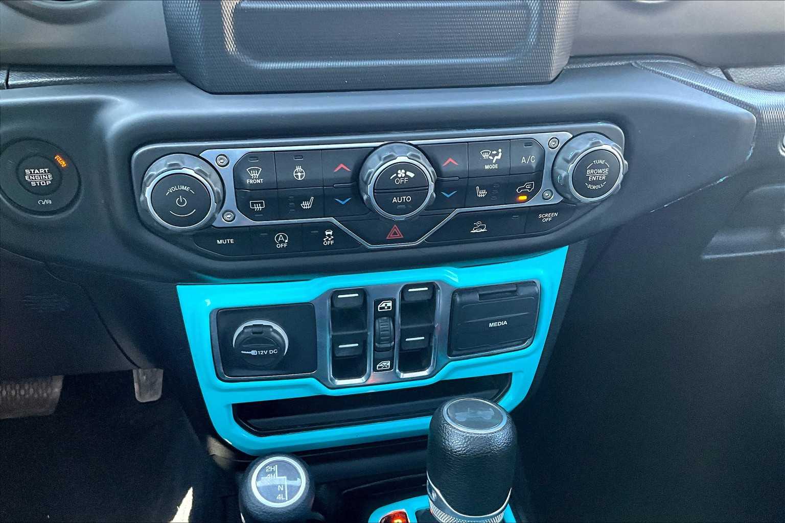 2021 Jeep Wrangler Unlimited Sport photo 28