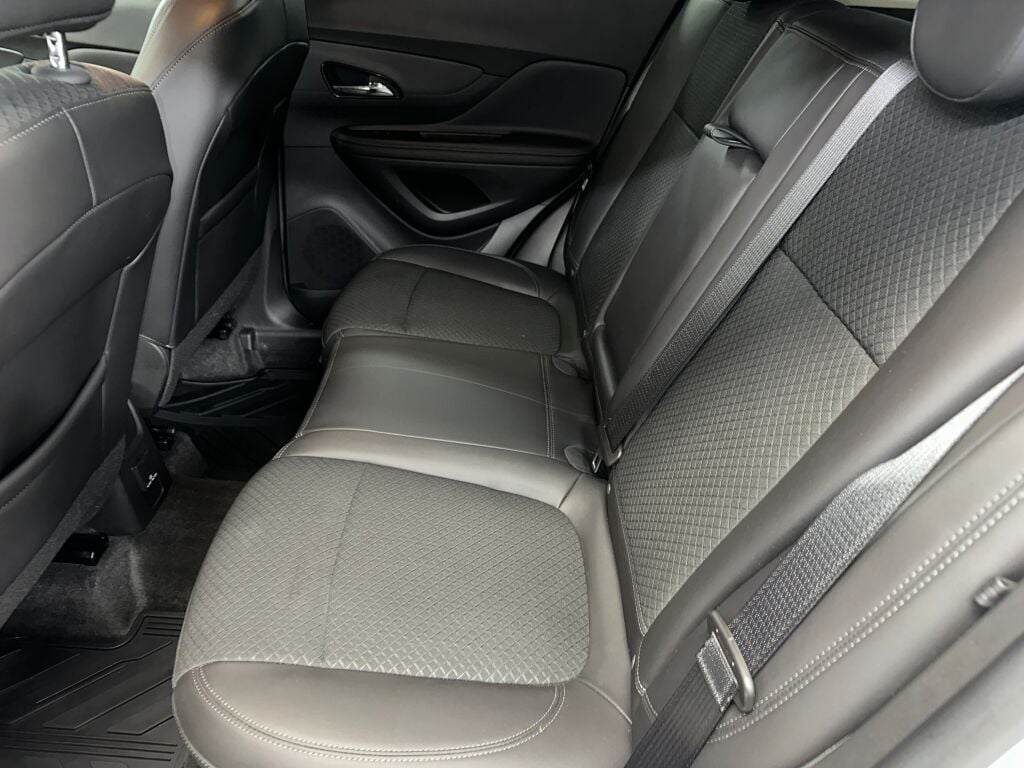 2022 Buick Encore Preferred photo 14