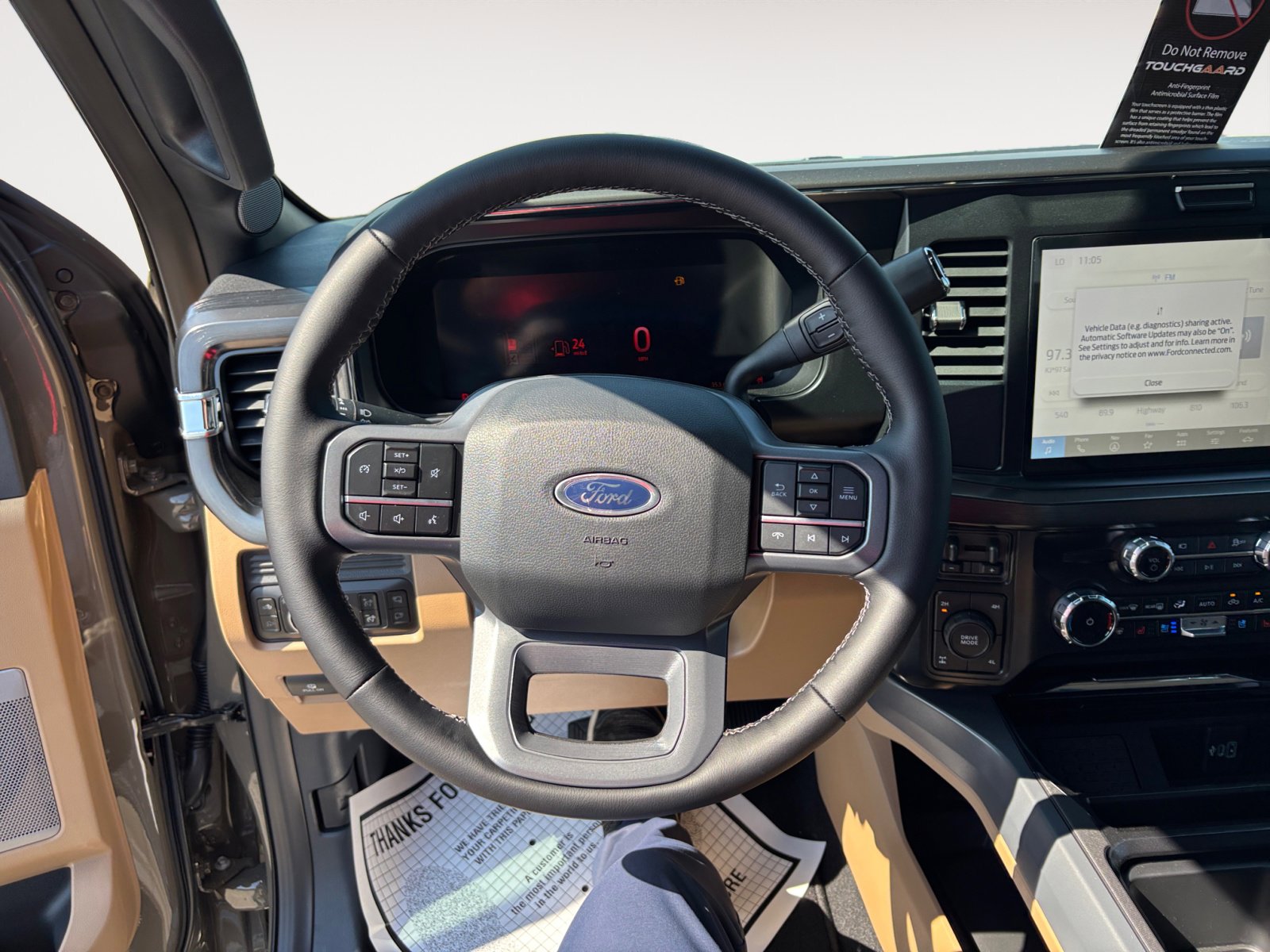 2026 Ford F-250 Lariat photo 9