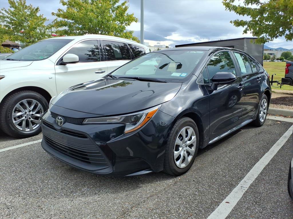 2024 Toyota Corolla LE photo 4