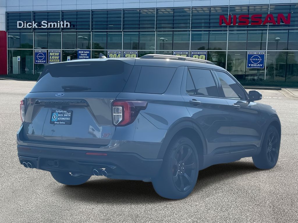 2022 Ford Explorer ST photo 3