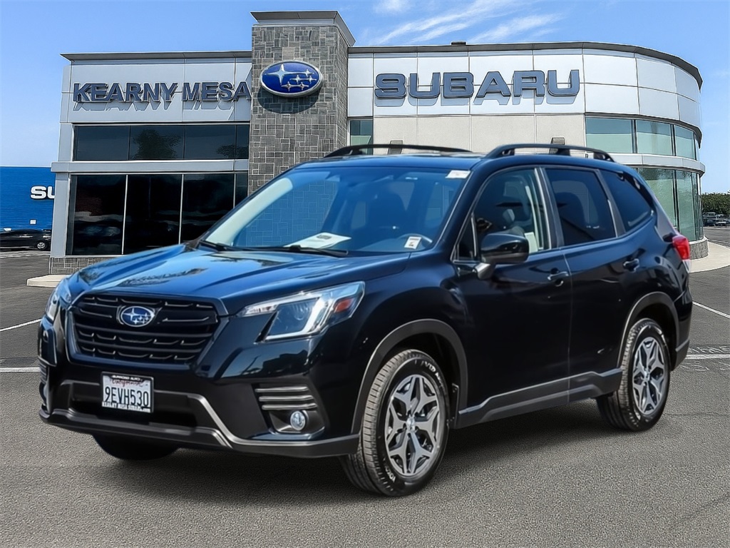 2023 Subaru Forester Premium photo 3