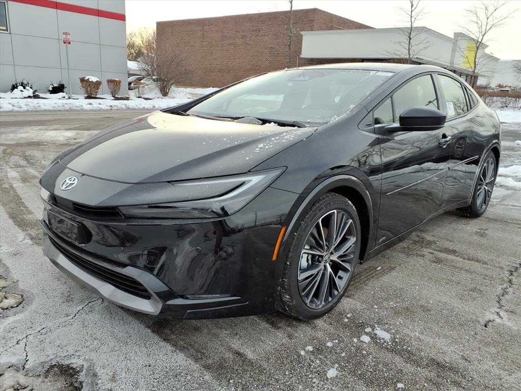 2026 Toyota Prius XLE's photo