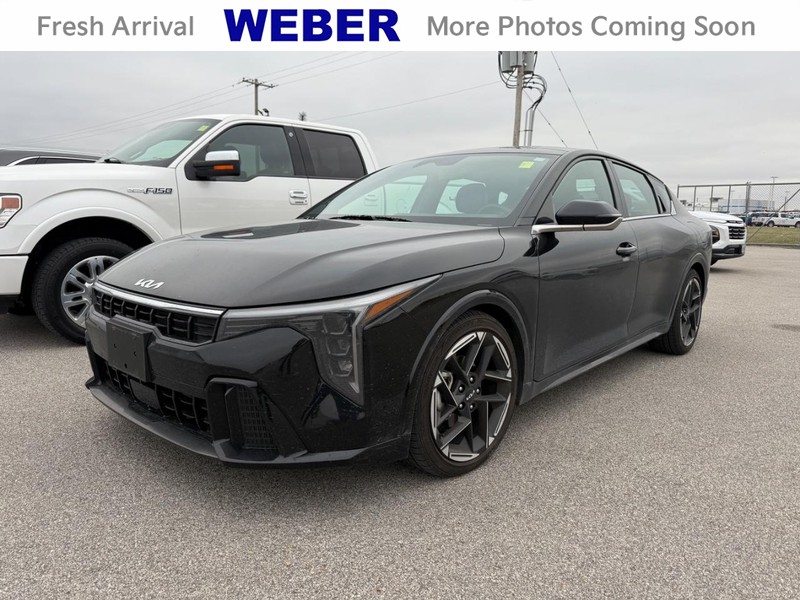 2025 Kia K4 GT-Line's photo