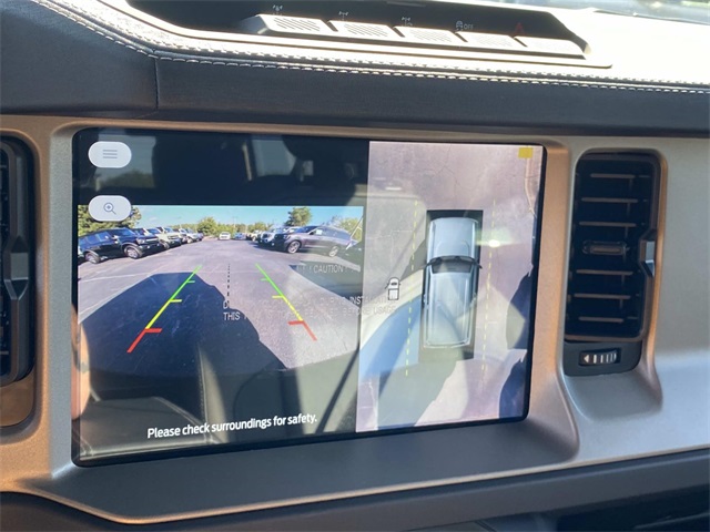 2025 Ford Bronco Outer Banks photo 17