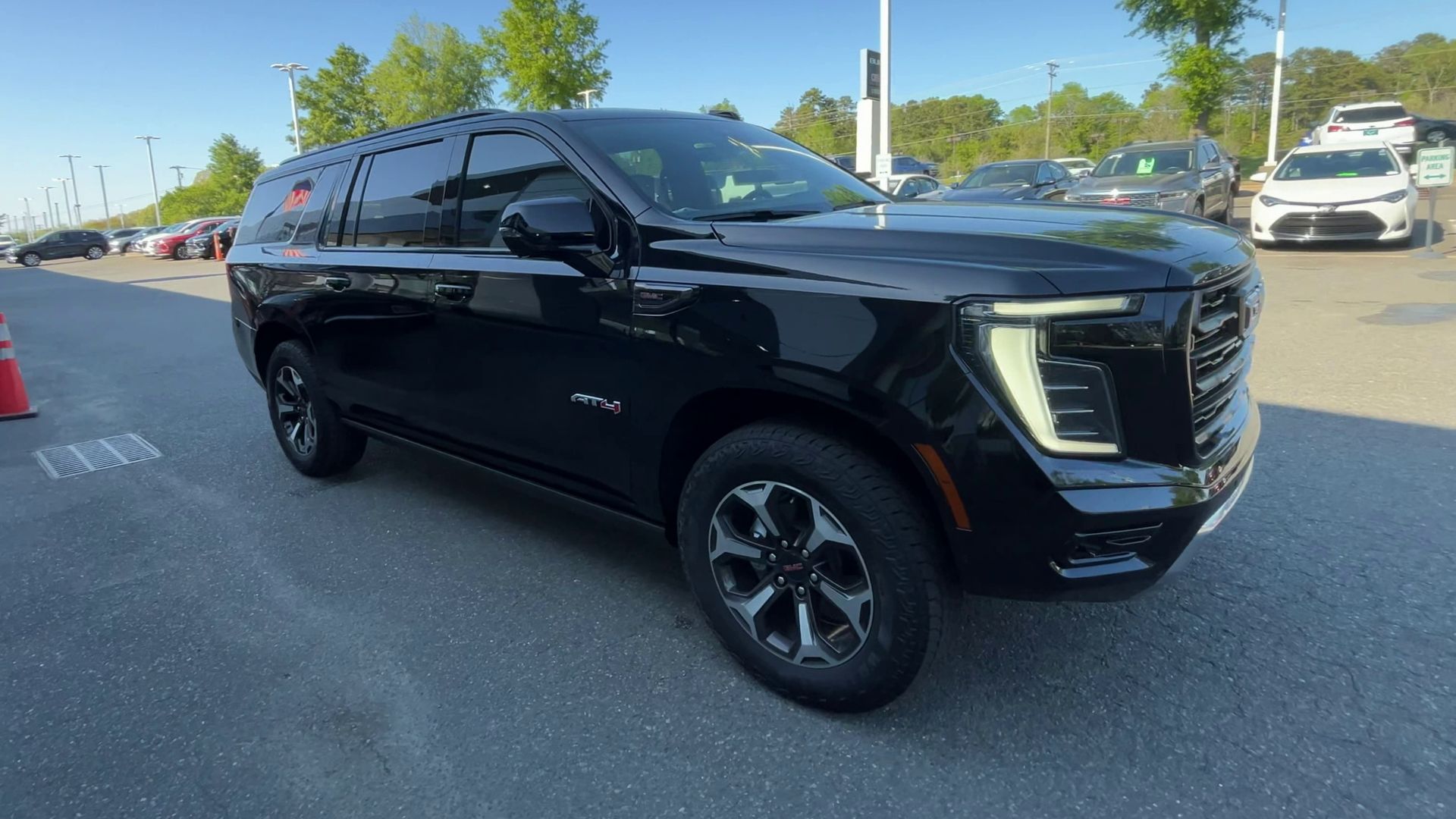 2025 Gmc Yukon XL AT4 Ultimate photo 26